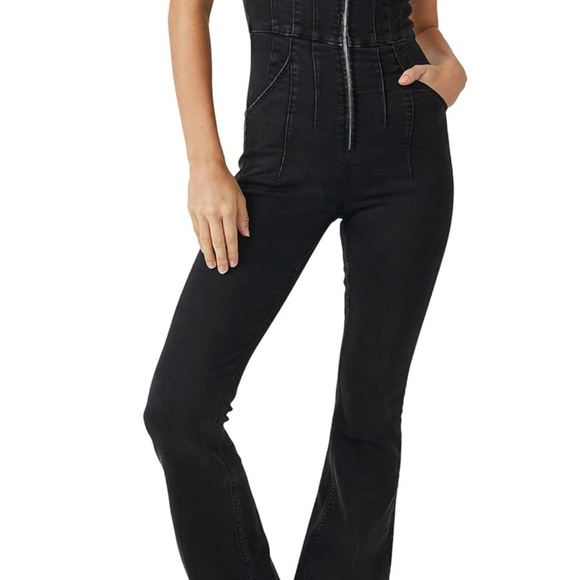 Free People
Curvy Ring the Alarm One Piece Jumpsuit - Picture 7 of 10